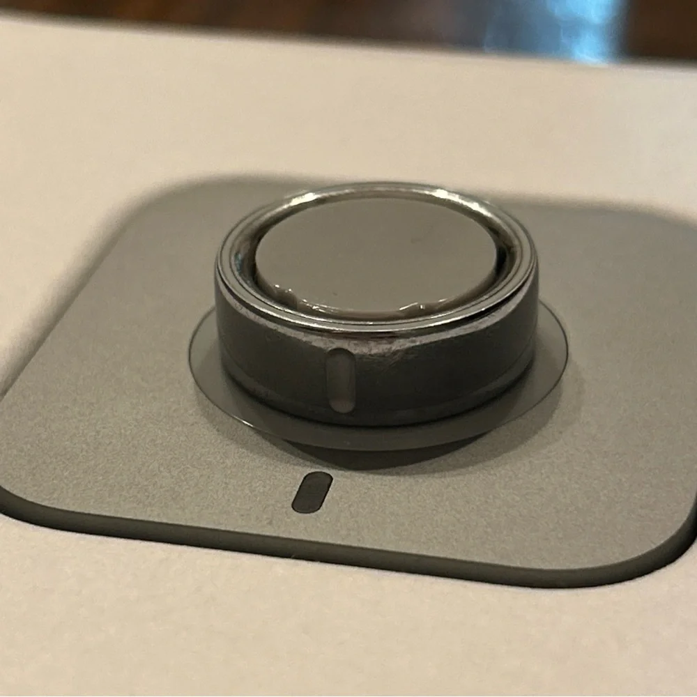 Oura Ring Generation 4 - Silver, Size 8
